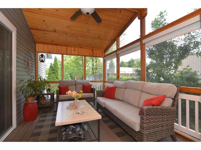 4749 Lorraine Way, Mcfarland, WI 53558