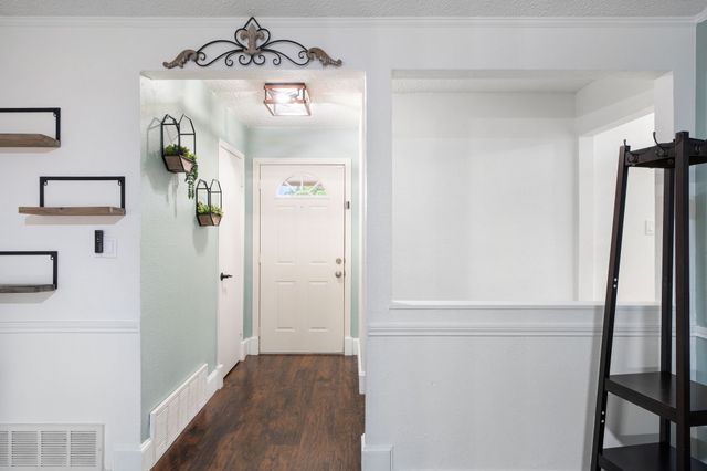 6244 Melinda Drive, Watauga, TX 76148