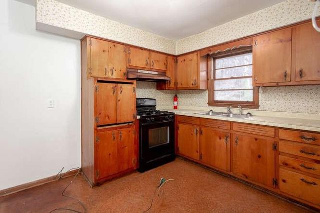 1808 Elmwood SW Drive, Austell, GA 30106