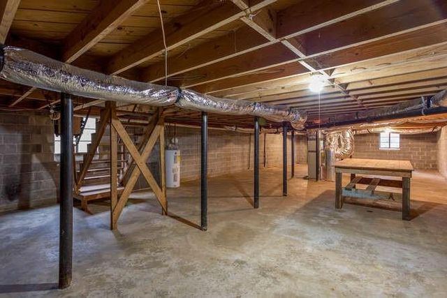 1808 Elmwood SW Drive, Austell, GA 30106