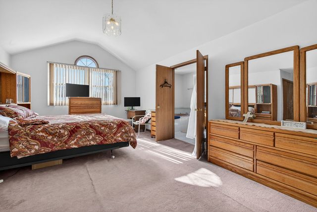 4448 Maple Avenue, Matteson, IL 60443