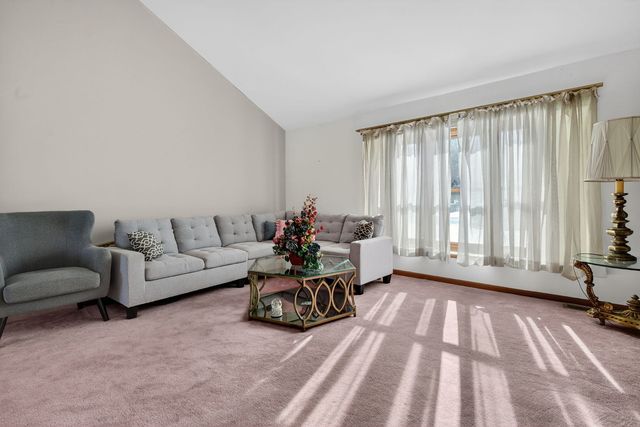 4448 Maple Avenue, Matteson, IL 60443