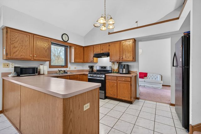 4448 Maple Avenue, Matteson, IL 60443