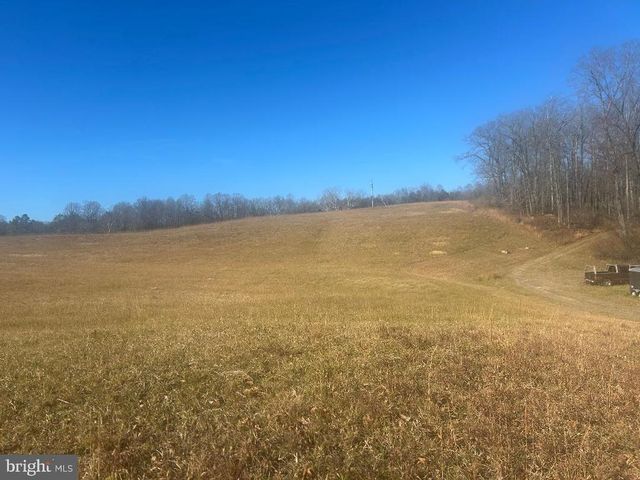 342 POES S, Amissville, VA 20106