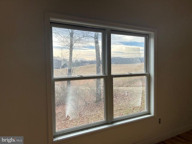 342 POES S, Amissville, VA 20106