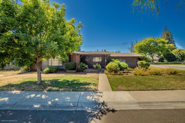 5959 Alexandria Pl, Stockton, CA 95207