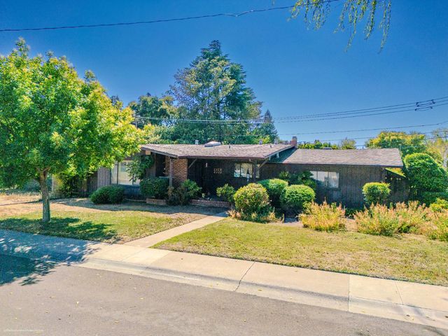 5959 Alexandria Pl, Stockton, CA 95207