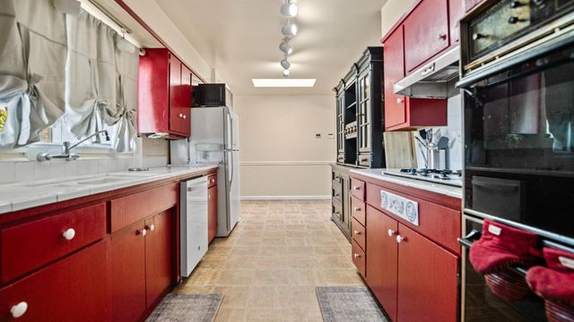 5959 Alexandria Pl, Stockton, CA 95207