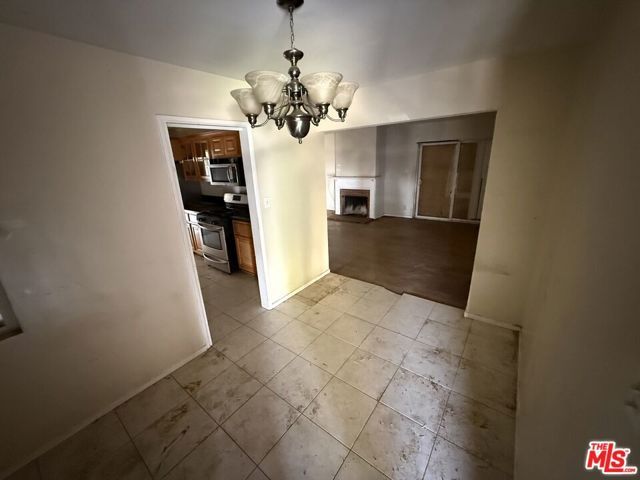 7309 Cantaloupe Avenue, Van Nuys (los Angeles), CA 91405