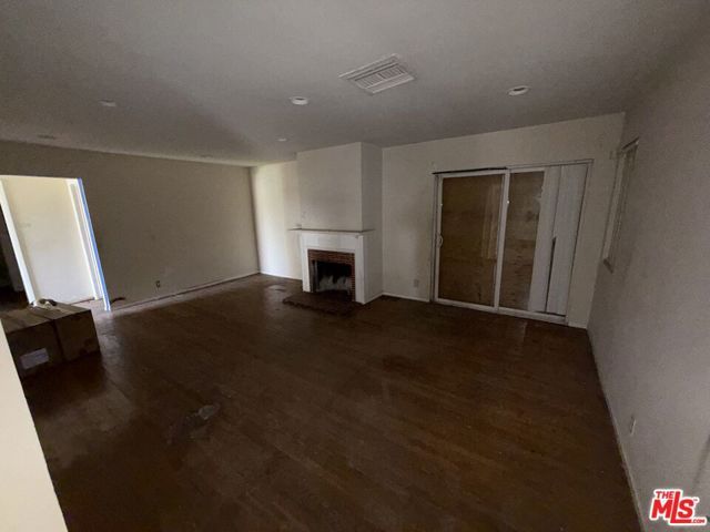 7309 Cantaloupe Avenue, Van Nuys (los Angeles), CA 91405