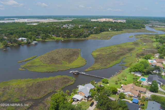 11100 EMUNESS Road, Jacksonville, FL 32218