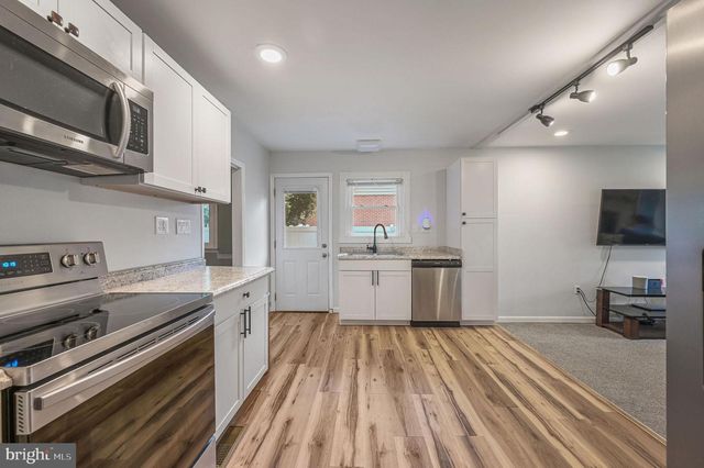 910 WILSON DR, Dover, DE 19904