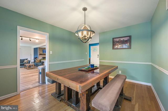 910 WILSON DR, Dover, DE 19904