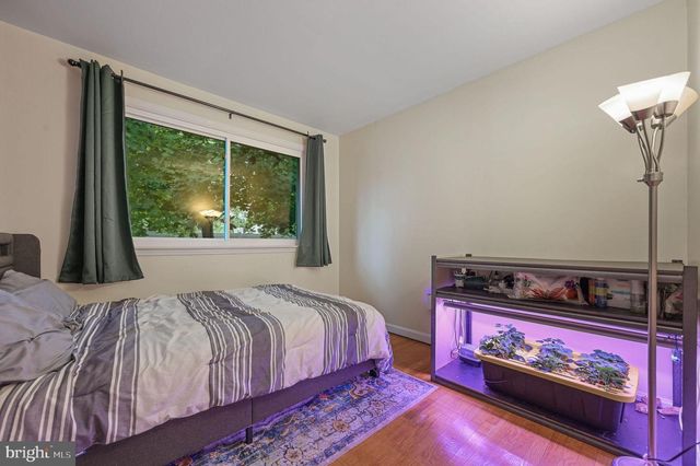 910 WILSON DR, Dover, DE 19904