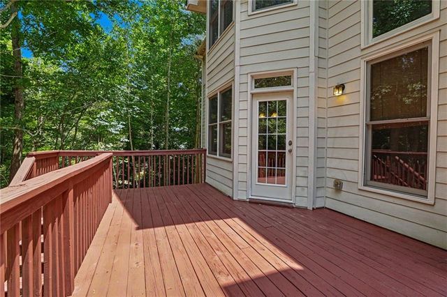 2470 Chandler Grove Dr., Buford, GA 30519