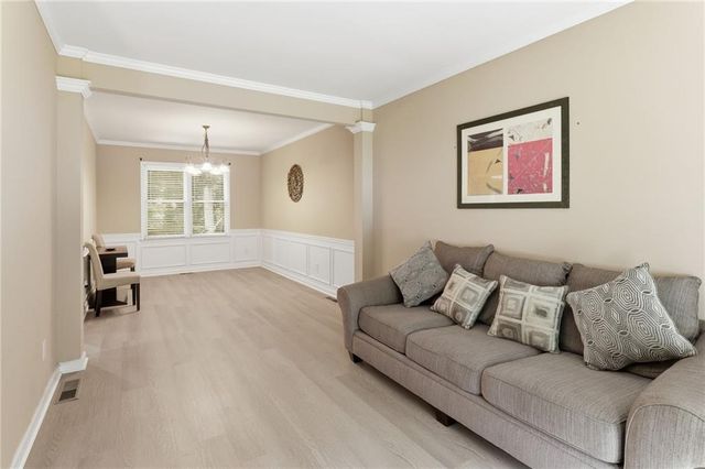 2470 Chandler Grove Dr., Buford, GA 30519
