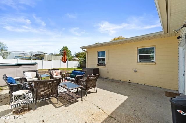 1516 Clay Avenue, Panama City, FL 32405