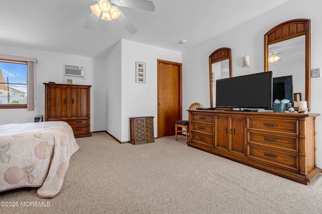 108 Shore Avenue, Surf City, NJ 08008