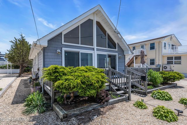 108 Shore Avenue, Surf City, NJ 08008
