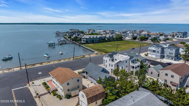 108 Shore Avenue, Surf City, NJ 08008