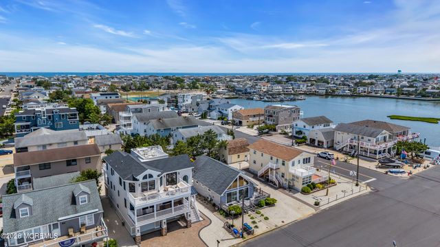 108 Shore Avenue, Surf City, NJ 08008