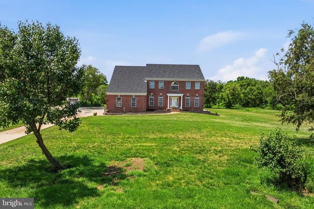 6 SUNSET CT, Swedesboro, NJ 08085