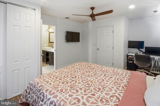 6 SUNSET CT, Swedesboro, NJ 08085