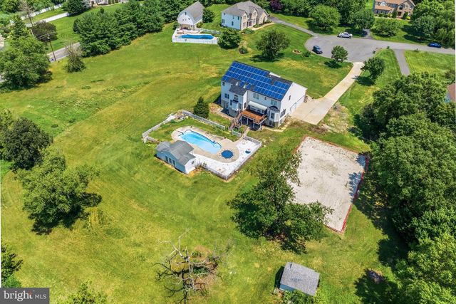 6 SUNSET CT, Swedesboro, NJ 08085