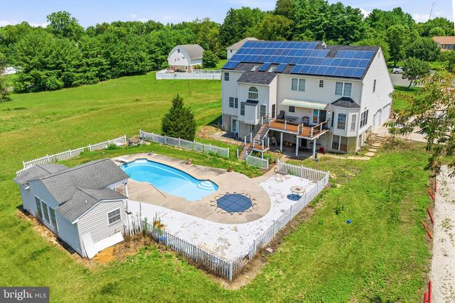 6 SUNSET CT, Swedesboro, NJ 08085