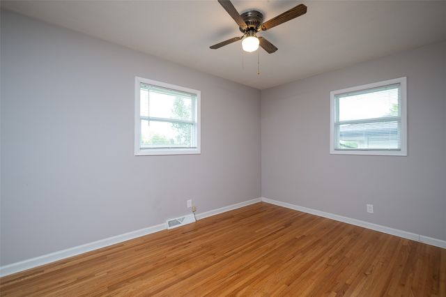 2101 Larry Drive NE, Cedar Rapids, IA 52402