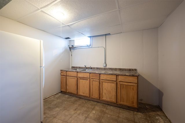 2101 Larry Drive NE, Cedar Rapids, IA 52402