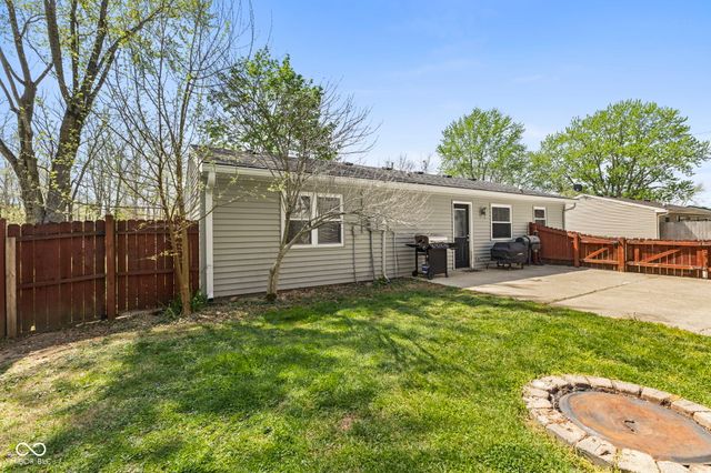 1070 Ross Court, Franklin, IN 46131