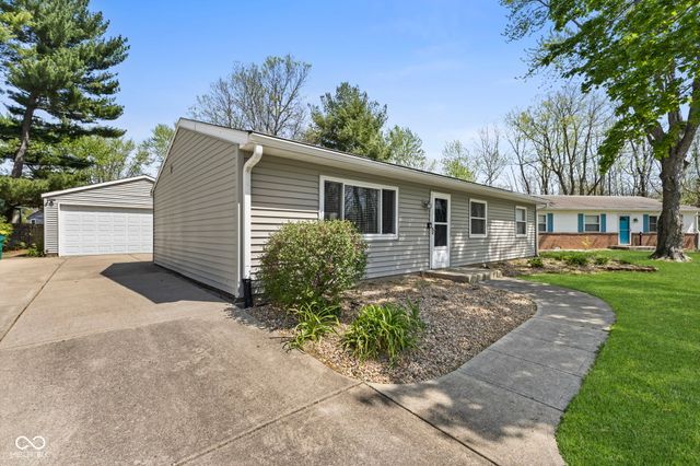 1070 Ross Court, Franklin, IN 46131