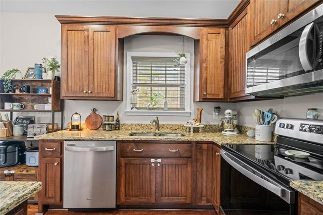 923 County Line Road, Resaca, GA 30735
