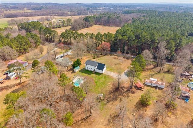 923 County Line Road, Resaca, GA 30735