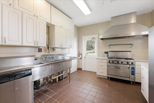 1258 San Andreas Road, Watsonville, CA 95076