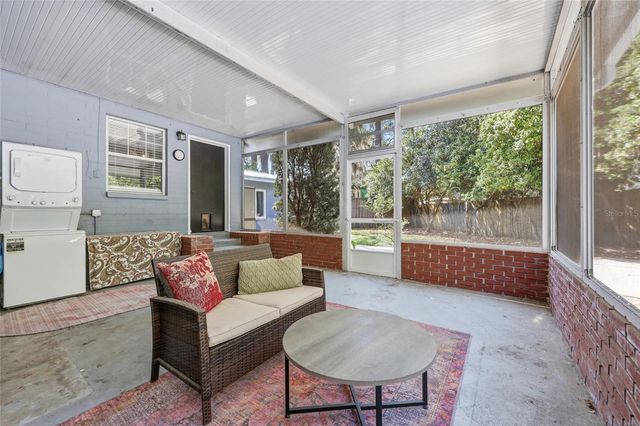 1334 NE 9TH ST, STREET, Gainesville, FL 32601