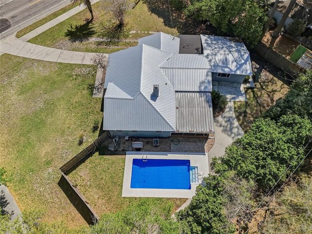 1334 NE 9TH ST, STREET, Gainesville, FL 32601