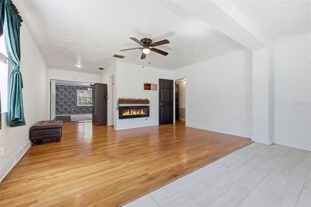 1334 NE 9TH ST, STREET, Gainesville, FL 32601