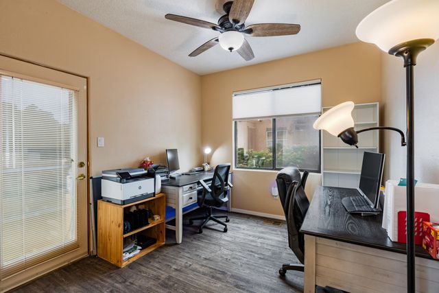 9005 Corona Avenue NE, Albuquerque, NM 87111