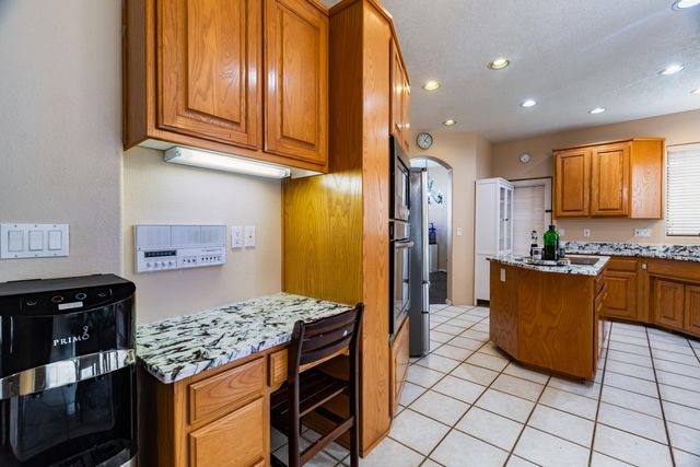 9005 Corona Avenue NE, Albuquerque, NM 87111