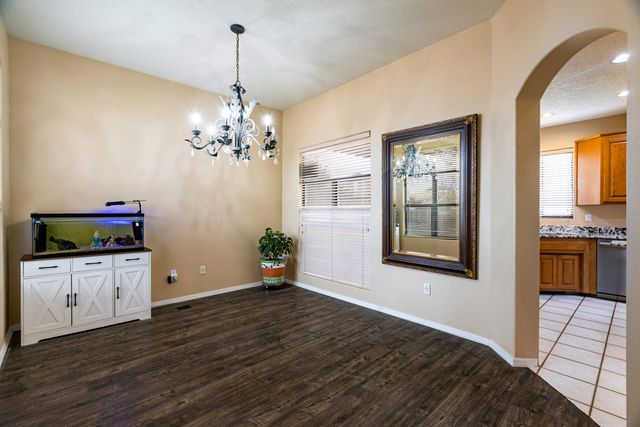 9005 Corona Avenue NE, Albuquerque, NM 87111