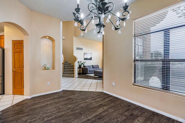 9005 Corona Avenue NE, Albuquerque, NM 87111
