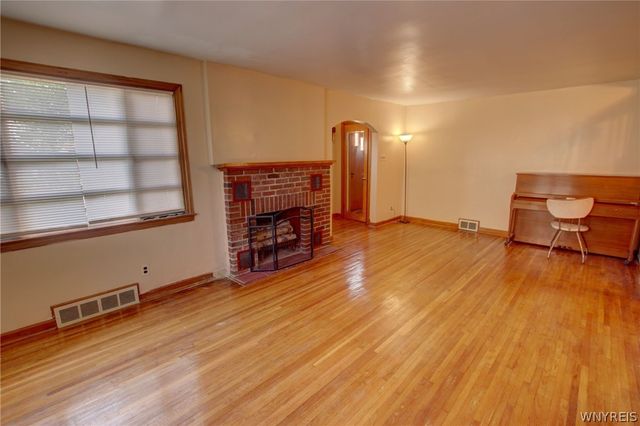 79 Martin Road, Lackawanna, NY 14218