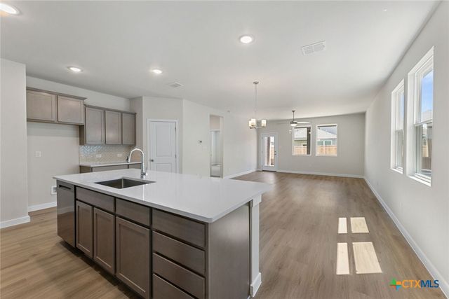 745 Whitman Street, New Braunfels, TX 78130