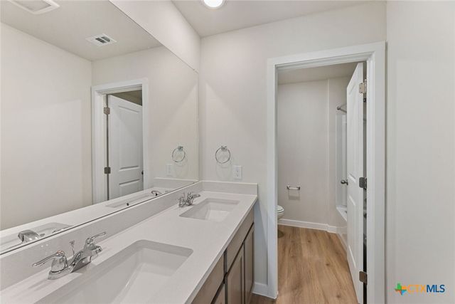 745 Whitman Street, New Braunfels, TX 78130