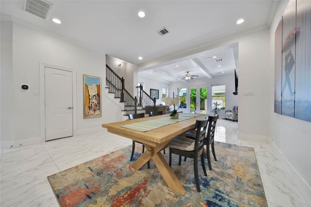 5806 Petty Street, Houston, TX 77007
