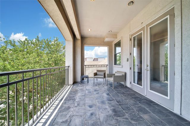 5806 Petty Street, Houston, TX 77007