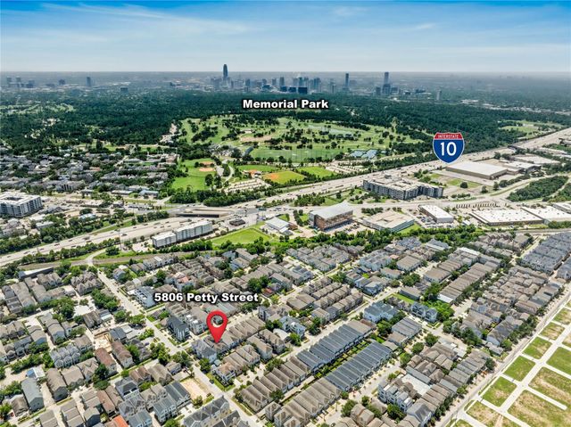 5806 Petty Street, Houston, TX 77007