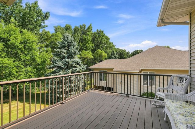 10276 Lancaster Lane, Woodbury, MN 55129